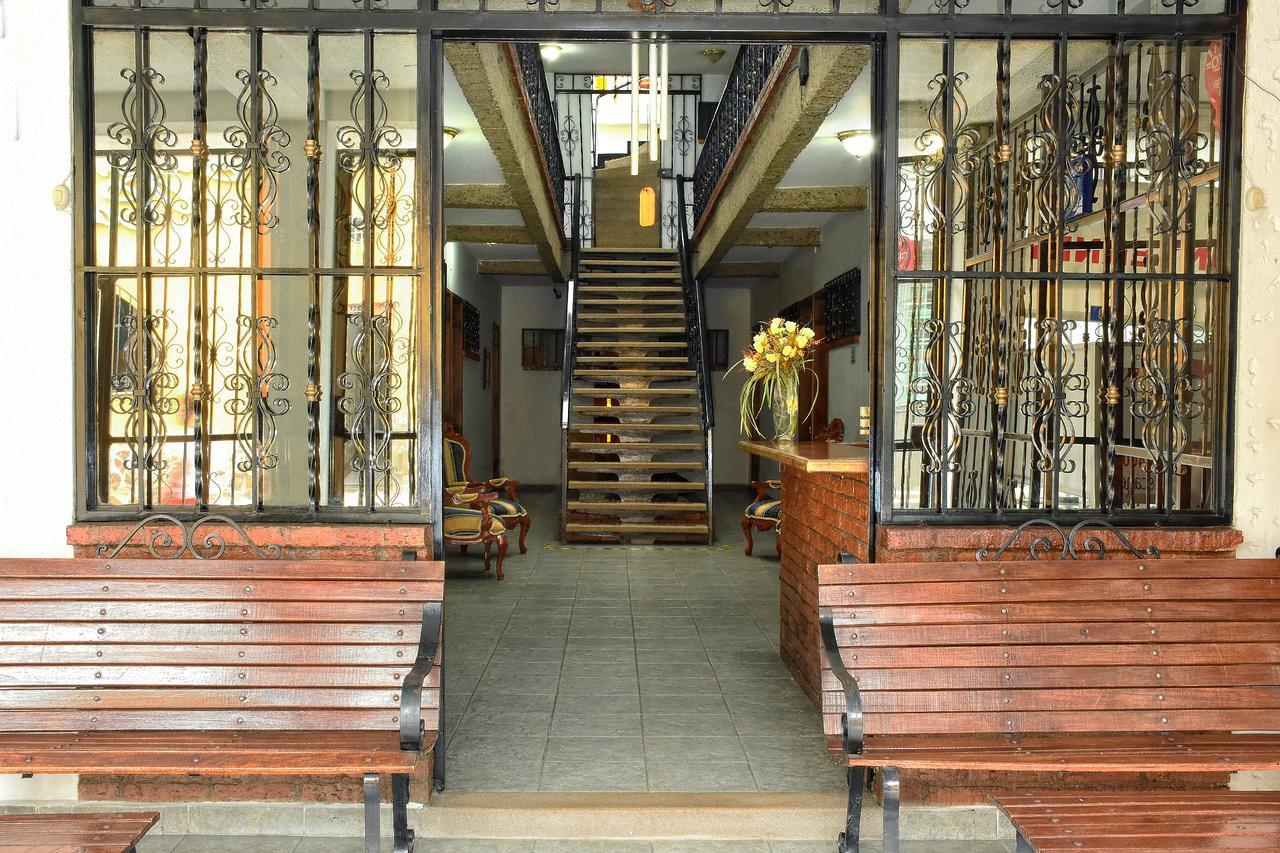 Hotel El Lago 2 Pereira Eksteriør billede